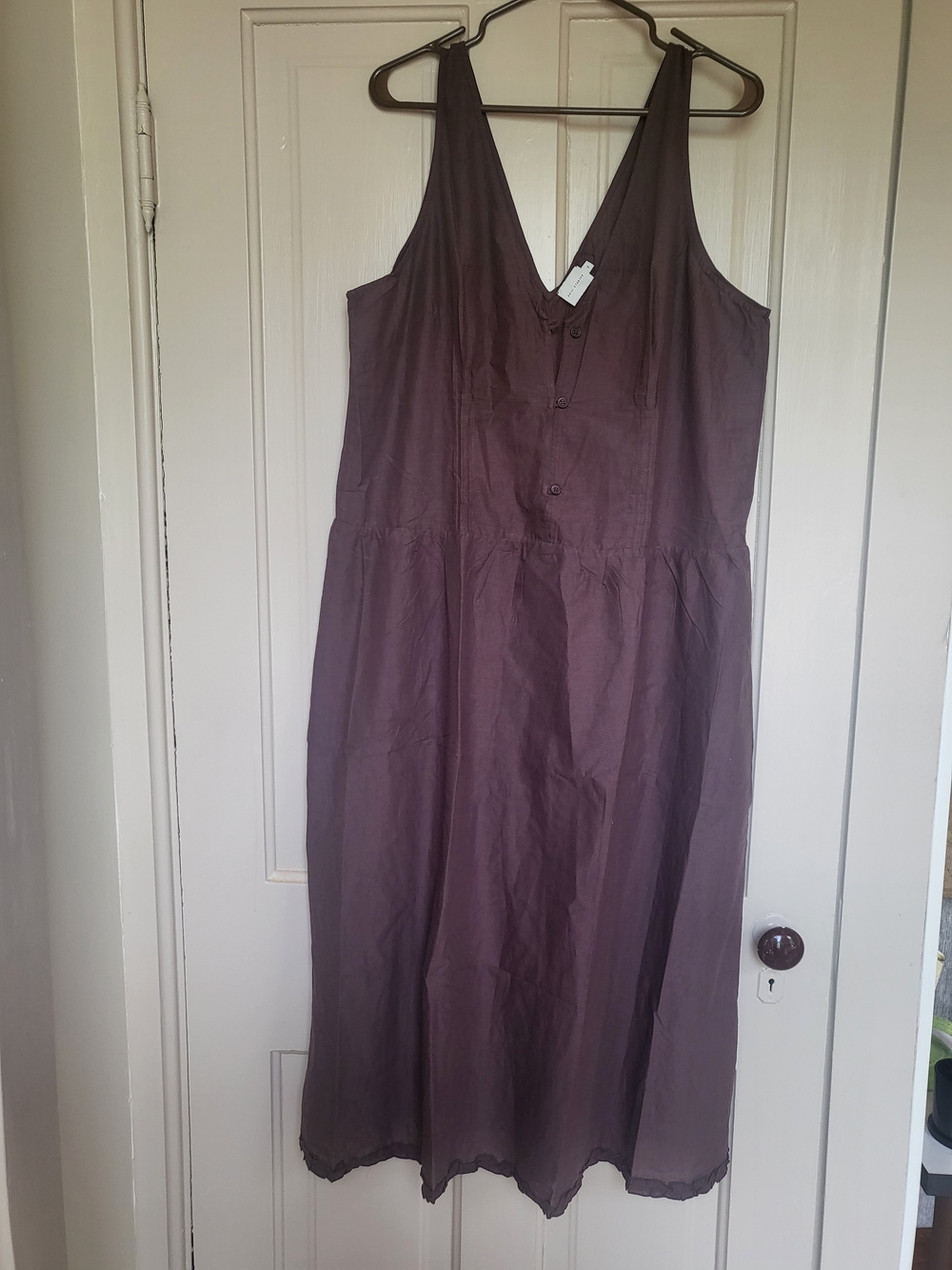 Sleeveless V-Neck Women's Dress in Brown